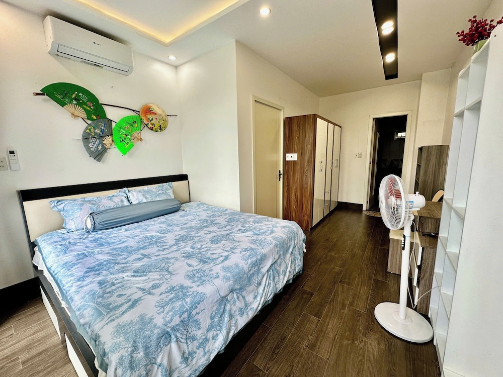 Luxury Double Room, Balcony, City View