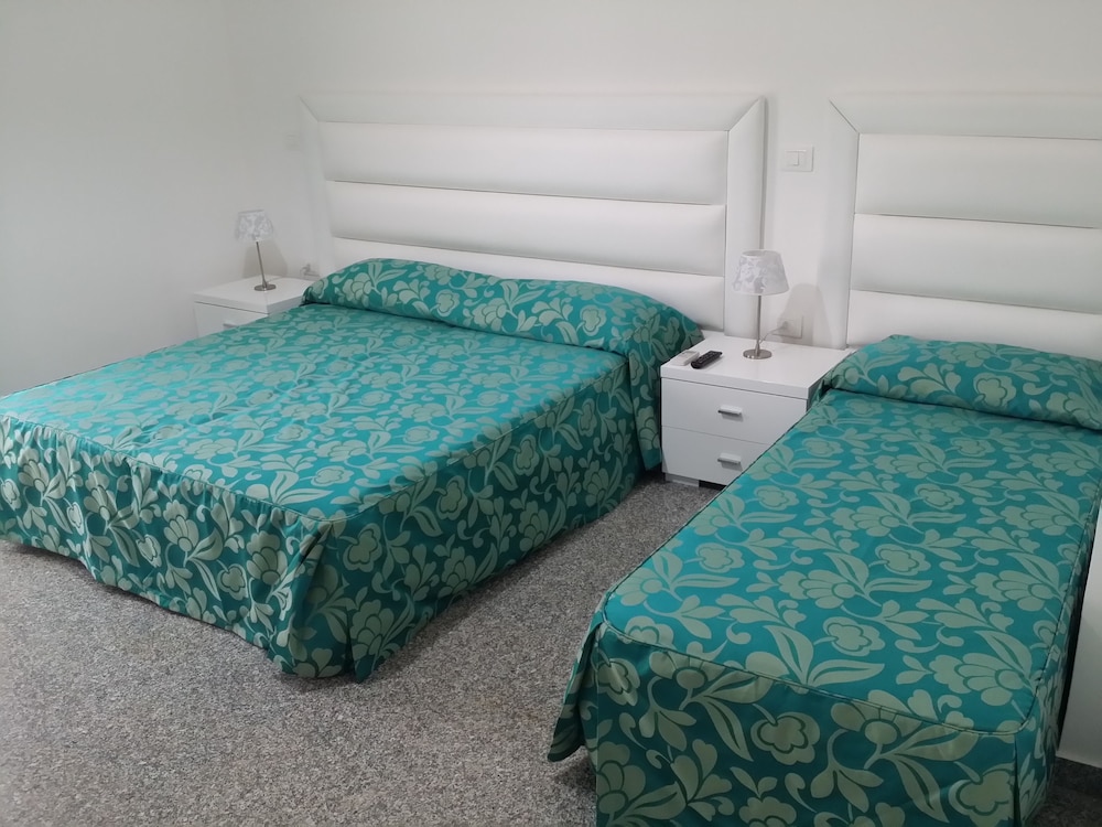 Comfort Quadruple Room - Photo 1