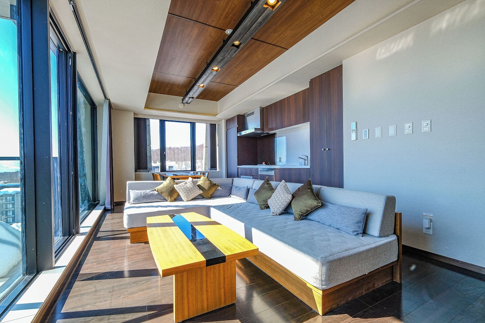 1 Bedroom Apartment Yotei View photo 1