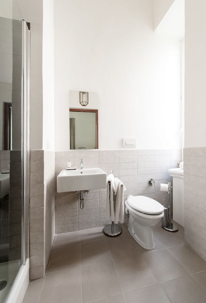Deluxe Triple Room, 1 Bedroom, Ensuite, Garden View photo 2