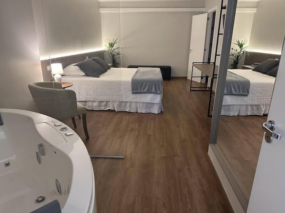 Master Bridal Suite