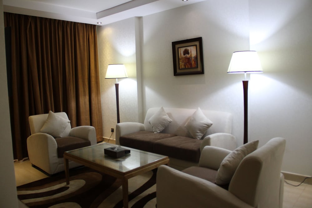 Junior Suite (without Jacuzzi) photo 2