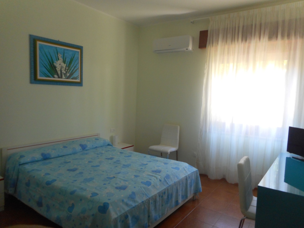 Standard Double Room, 1 Queen Bed photo 1