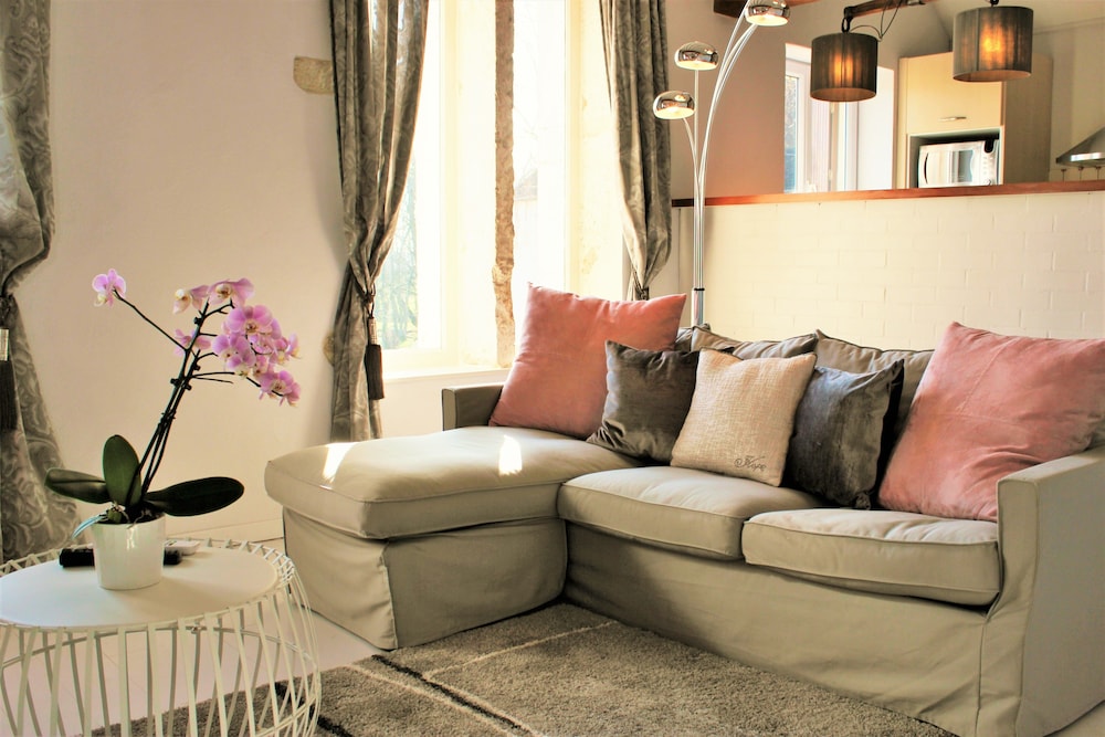 Family Suite, 2 Bedrooms, Refrigerator & Microwave, Park View photo 1
