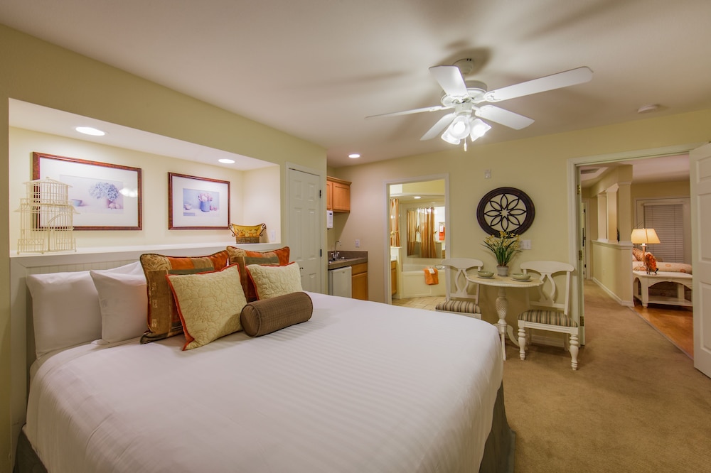 Grand Villa, 2 Bedrooms (2 King Beds) photo 2