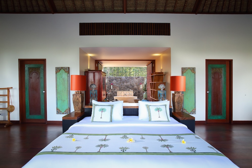 Villa as 5 bedrooms (max 14 people) photo 2