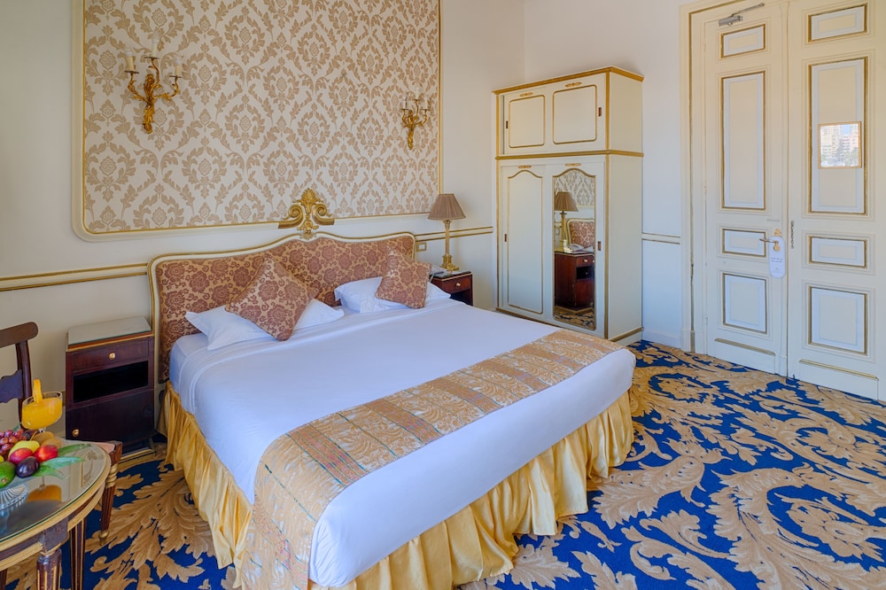 Golden  Deluxe Room Sea Side View - Photo 5