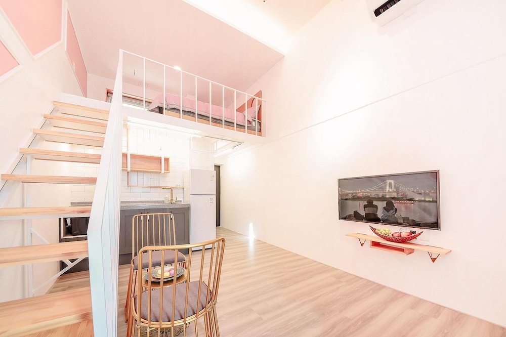 Basic Room, 1 Bedroom (E104) - Photo 5