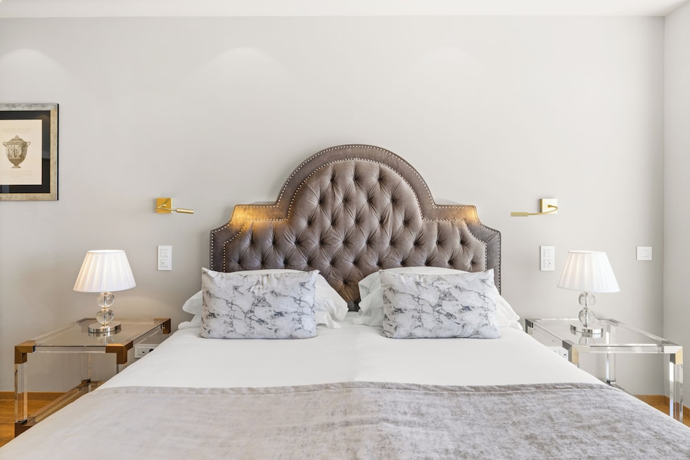 Royal Suite - Photo 3