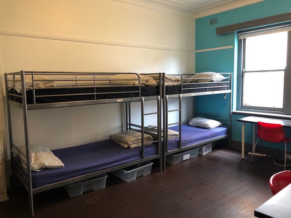4 Bed Dorm Female photo 2
