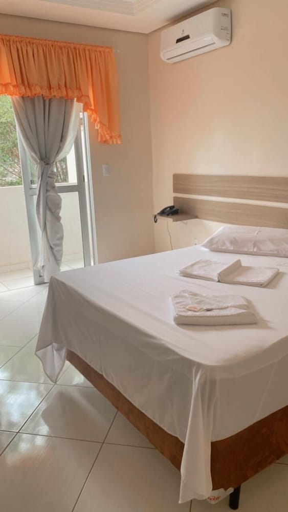 Single Room, Garden View