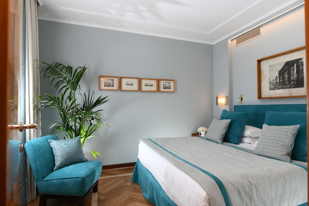 Deluxe Premium Room
