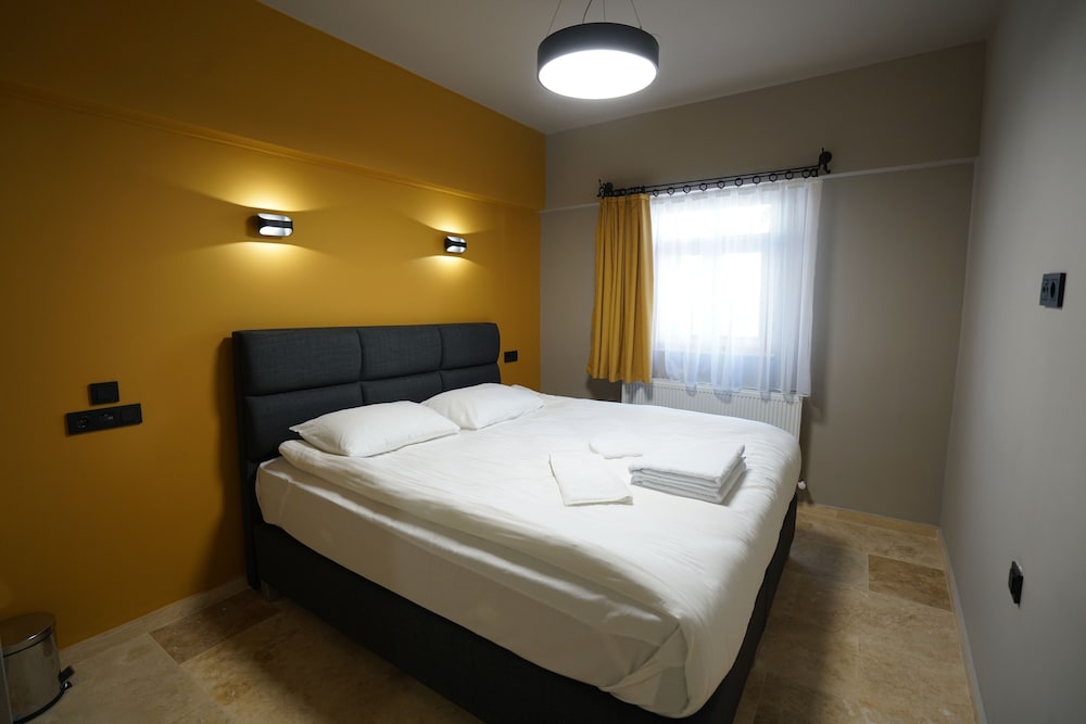 Standard Double Room - Photo 4