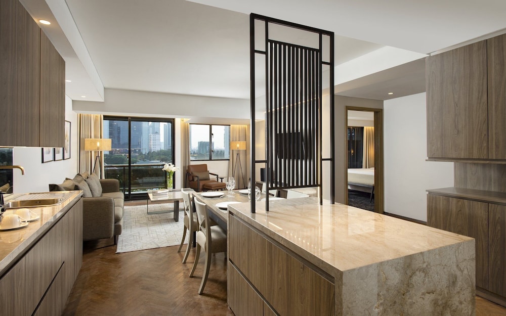 Executive Apartment, 2 Bedrooms - Photo 3