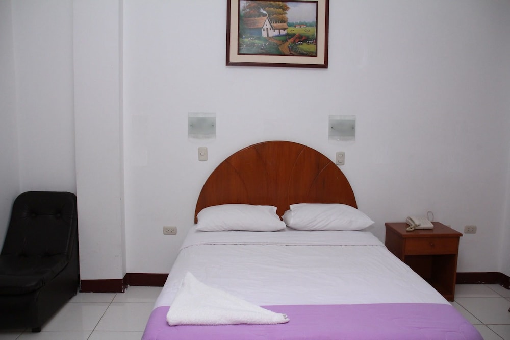 Single Room photo 2