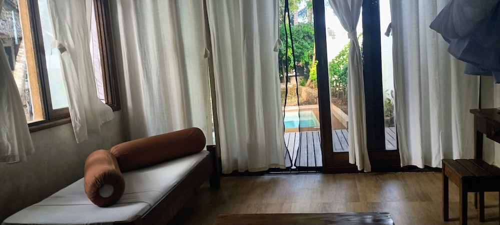 Junior Suite, Ocean View, Sea Facing (n 12)