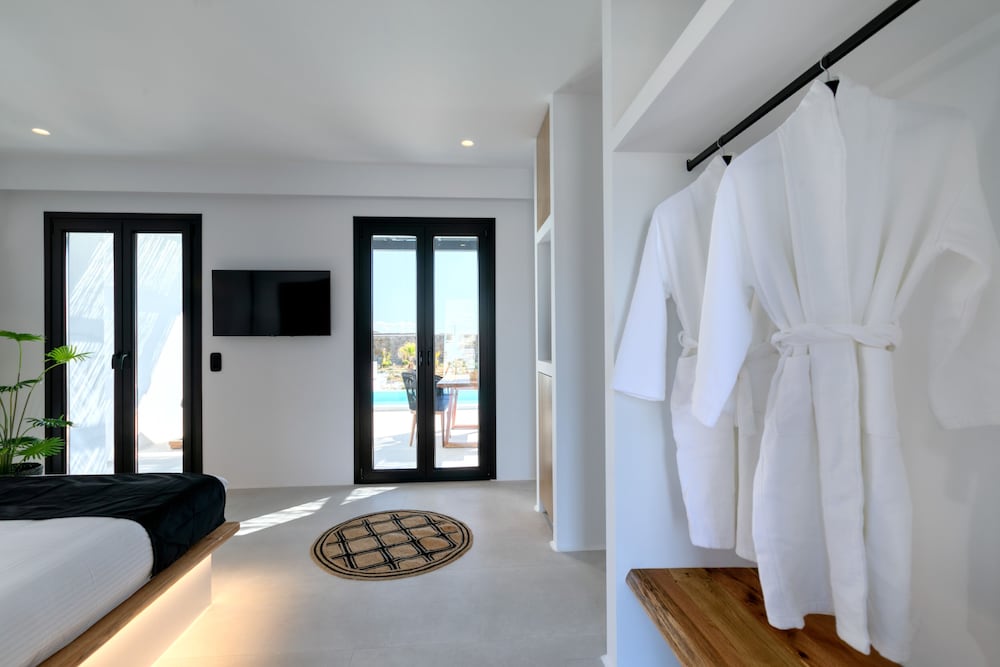 Junior Suite with Private Pool