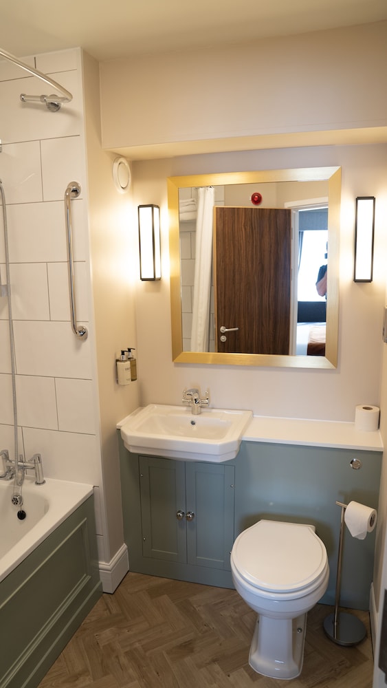 Deluxe Room - Photo 4