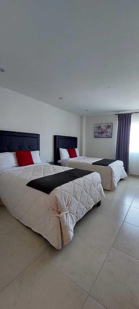Family Quadruple Room photo 3