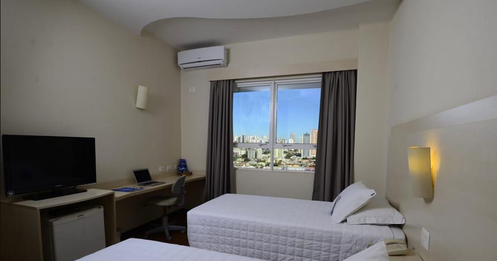 Superior Room, 2 Twin Beds photo 3