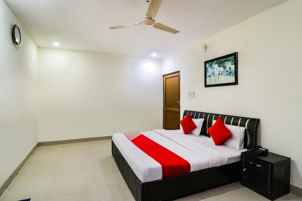 Double Or Twin Room photo 3