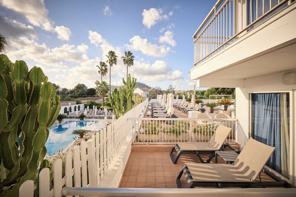 Double Room Single Use, Terrace, Pool View Double Room Single Use, Terrace, Pool View