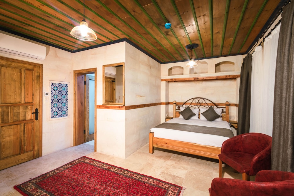 Deluxe Double Room - Photo 2