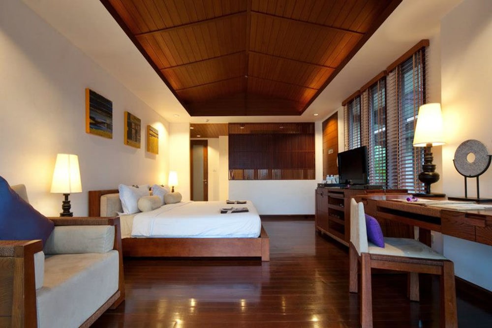 Deluxe Room - Photo 3