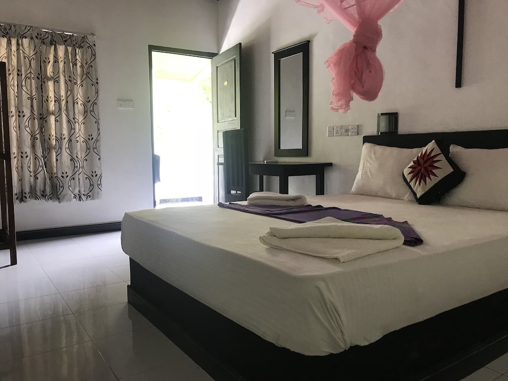 Standard Room photo 2