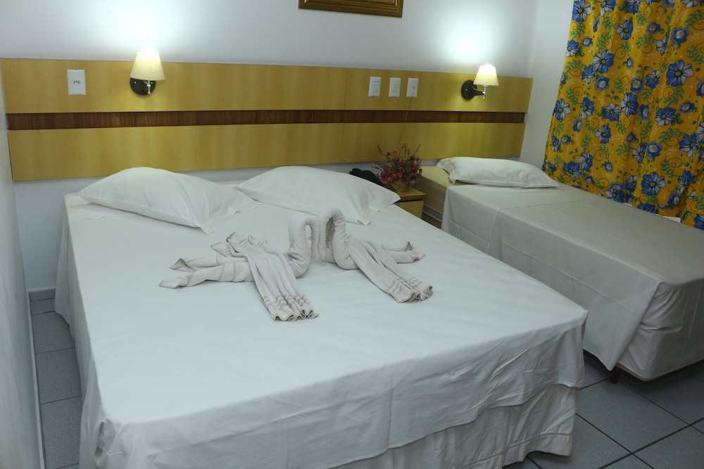 Standard Triple Room, Non Smoking - Photo 1