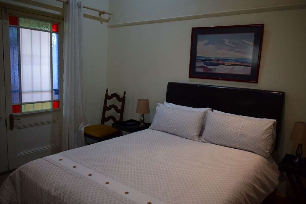 Albert Room 1