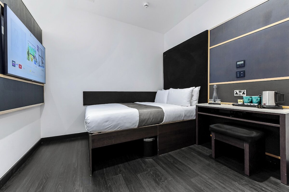 Double Room Accessible, No Windows photo 1