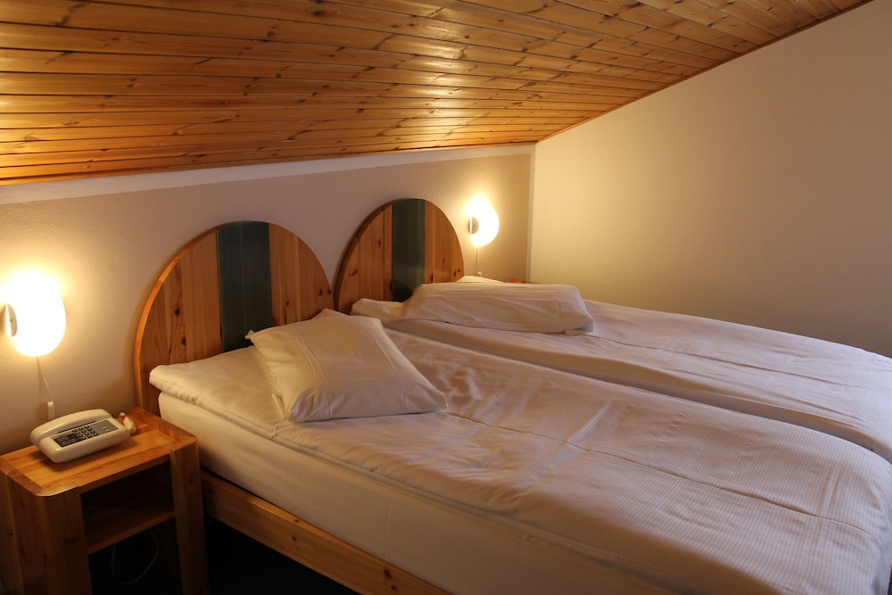 Economy Twin Room, 2 Twin Beds