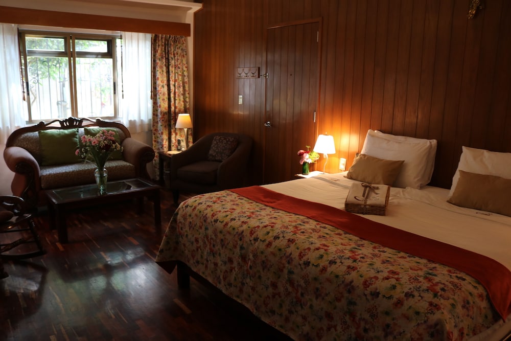 Premium Suite, 1 King Bed