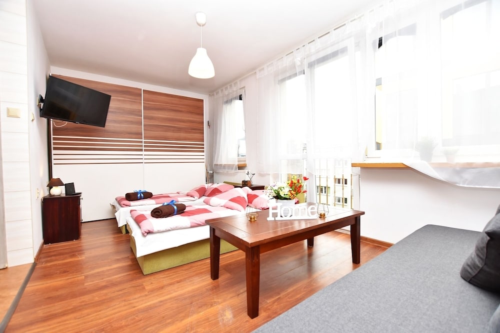 Studio (ul. Laciarska 59A)