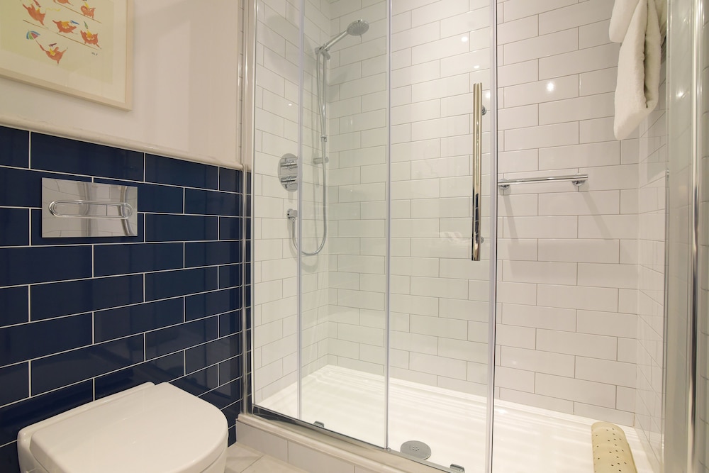 Standard Double Room - Photo 5