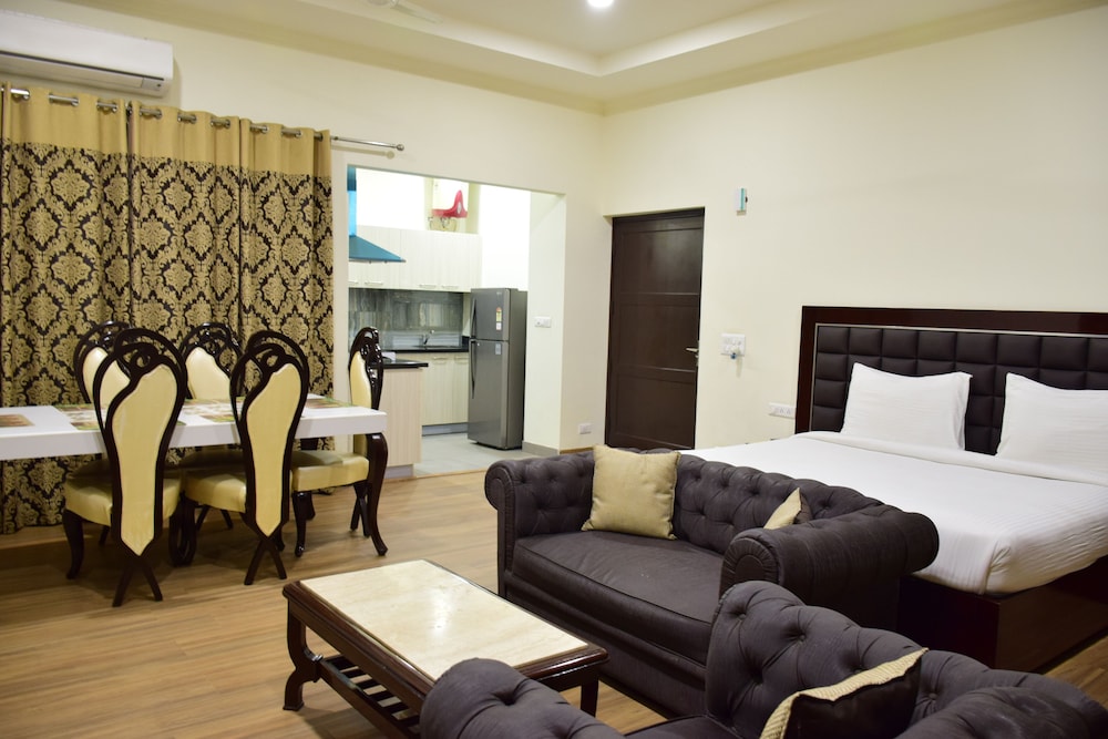 Luxury Apartment