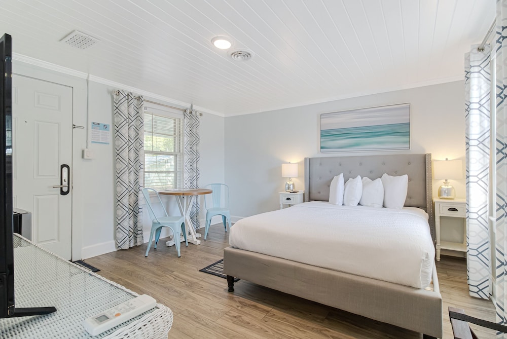 Room 4 photo 1
