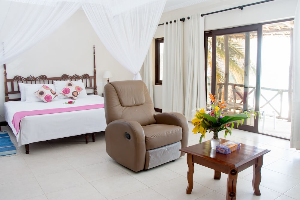 Sea View Room - Photo 2