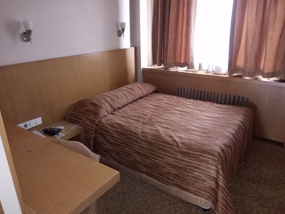 Standard Double Room, City View photo 1