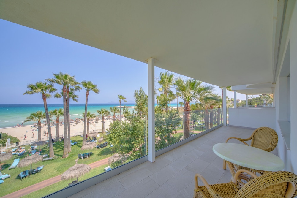 Apartment, Balcony, Sea View (2 Adults + 1 Child) - Photo 7