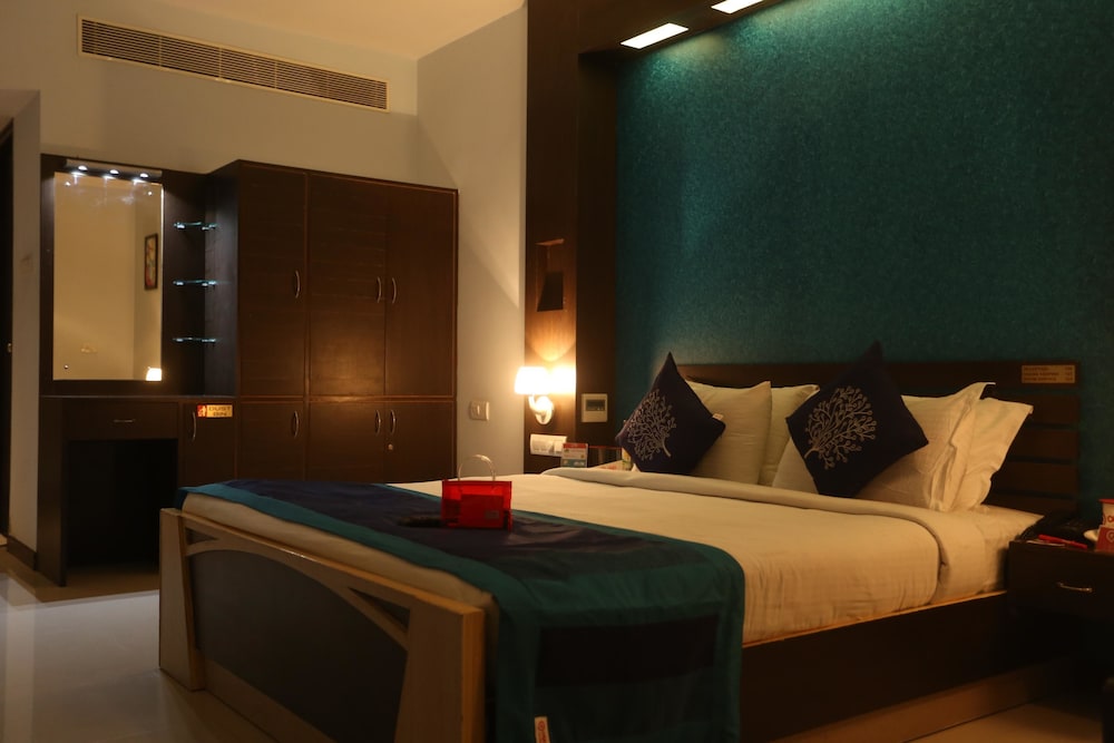 Standard Double Or Twin Room, 1 Double Bed, Private Bathroom photo 2