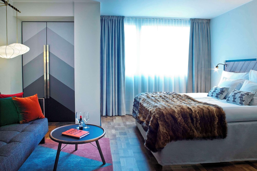 Superior Room, 1 Double Bed with Sofa bed, Non Smoking