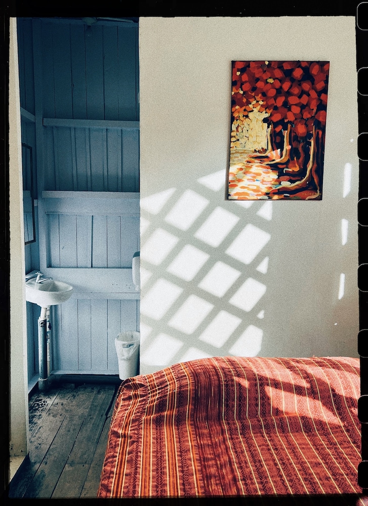Private Matrimonial w/ Private Bathroom