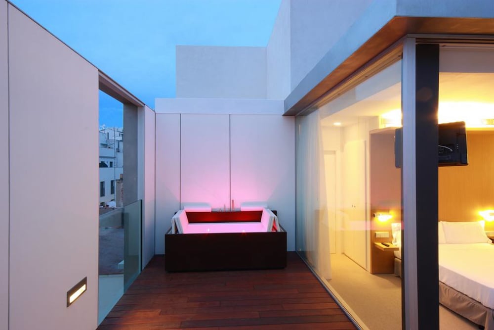 Deluxe penthouse terrace with hydromassage - Photo 6