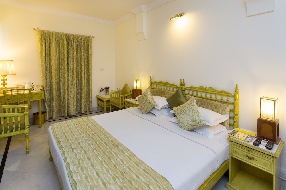 Superior Room - Photo 32