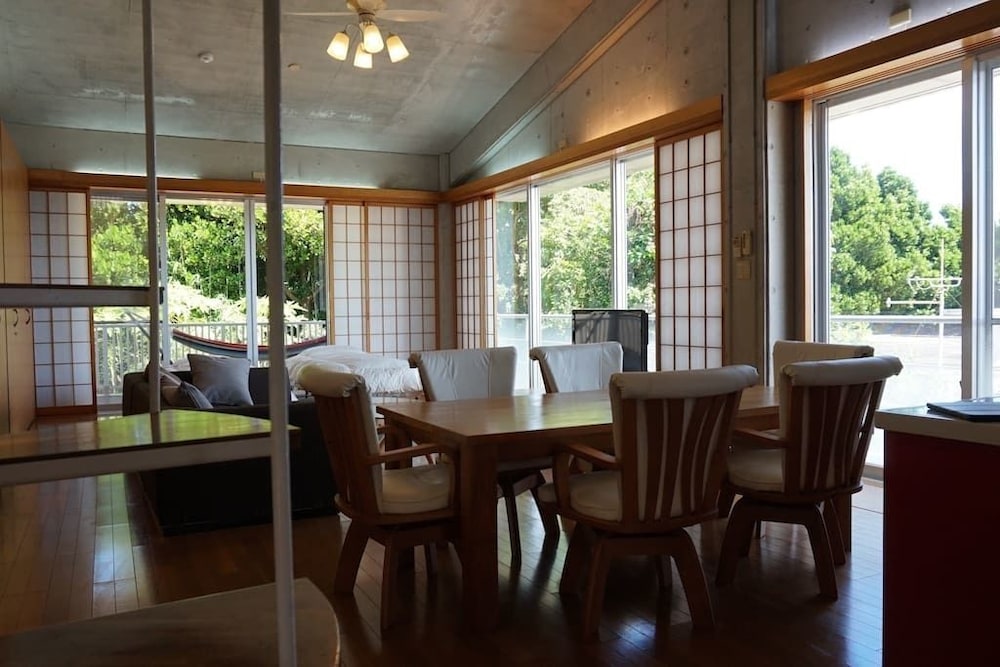 Villa photo 2