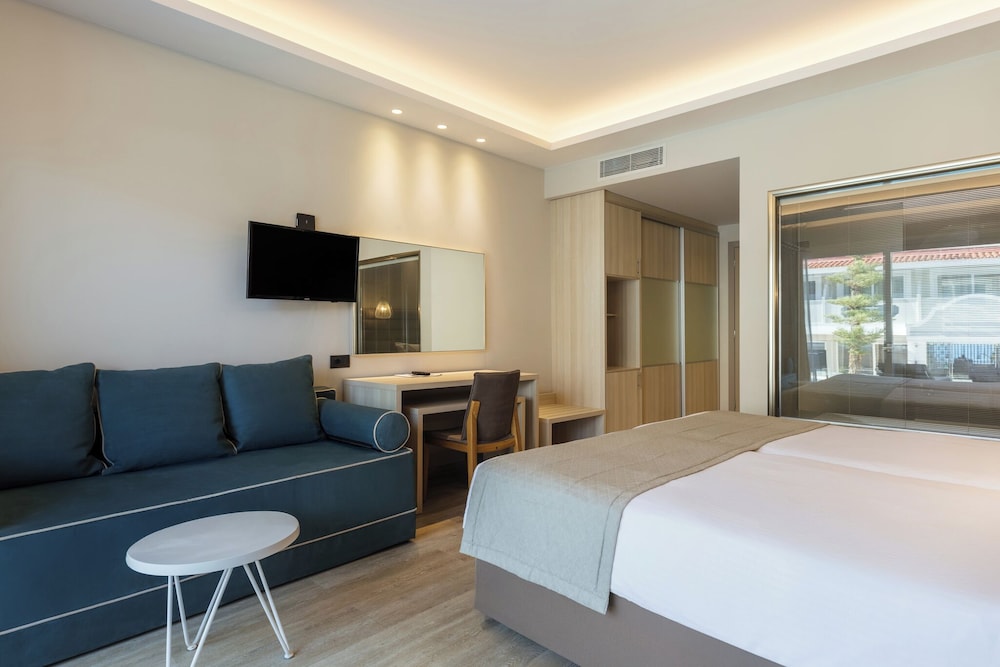 Premium Room with Inland View
