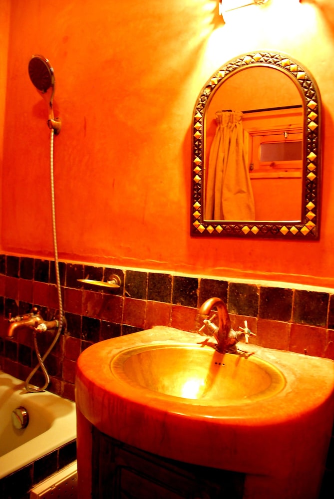 Junior Suite, Bathtub (Asdiqa) photo 3