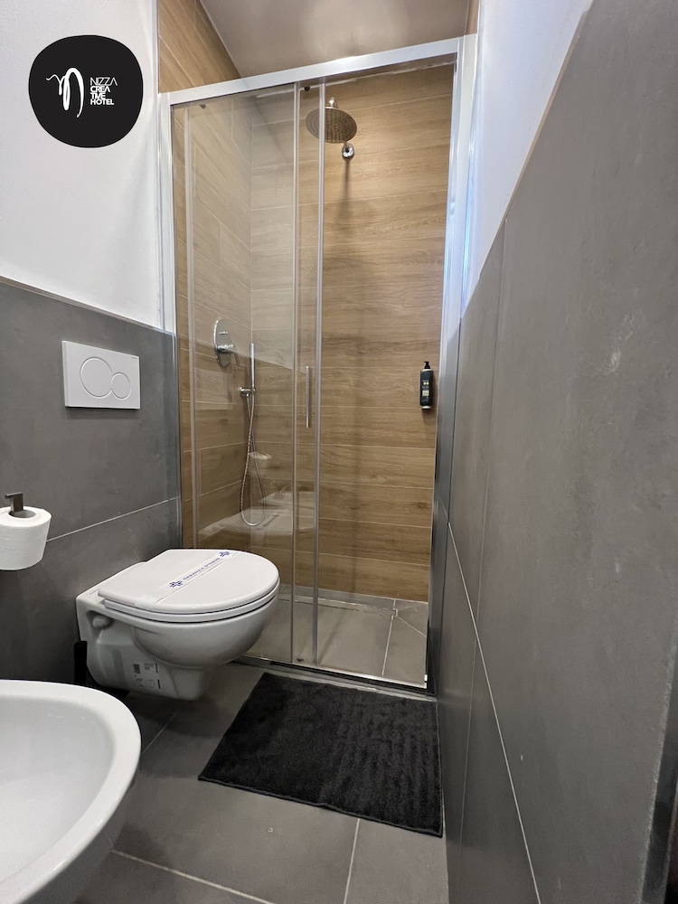 Double or Twin Room photo 2